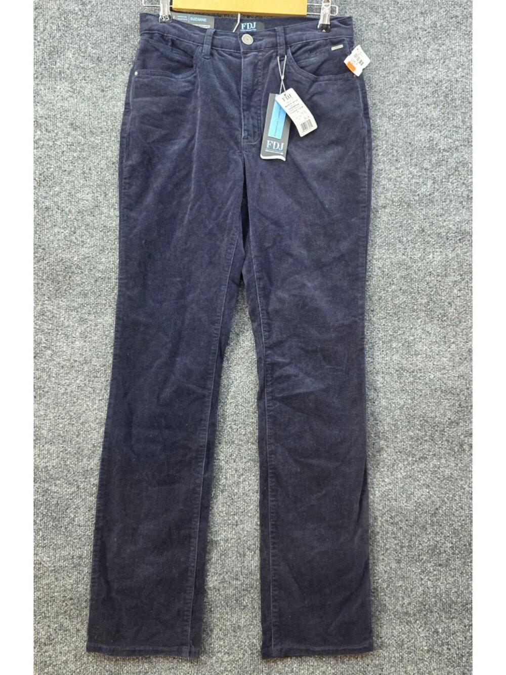 FDJ Suzanne Straight Leg Corduroy Denim 6 Ink Cotton Quiet Luxury Casual Preppy